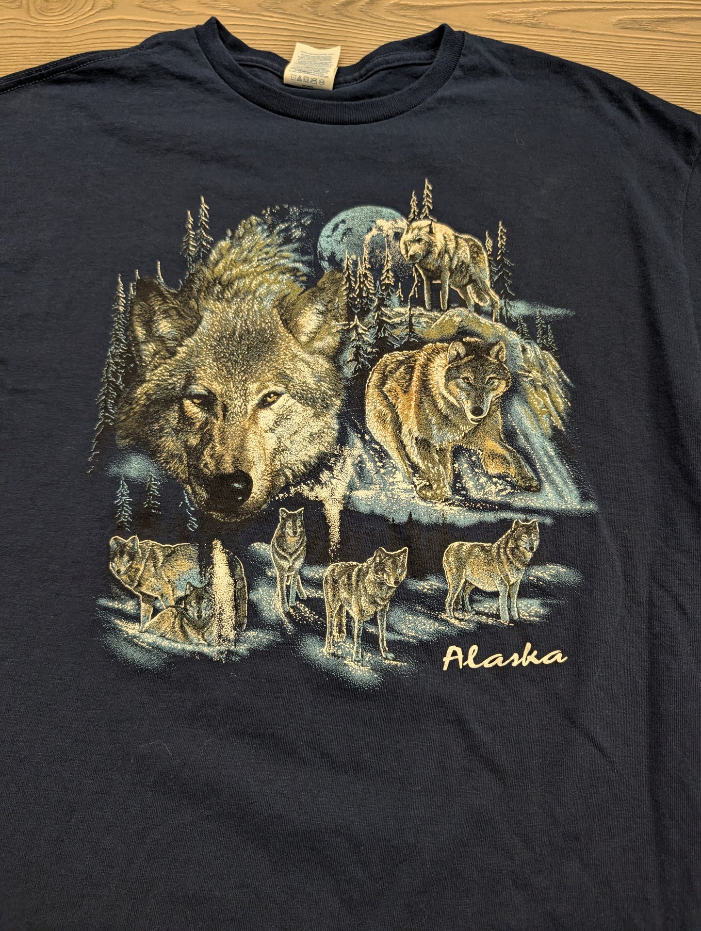 Y2K Alaska Wolves Graphic T shirt