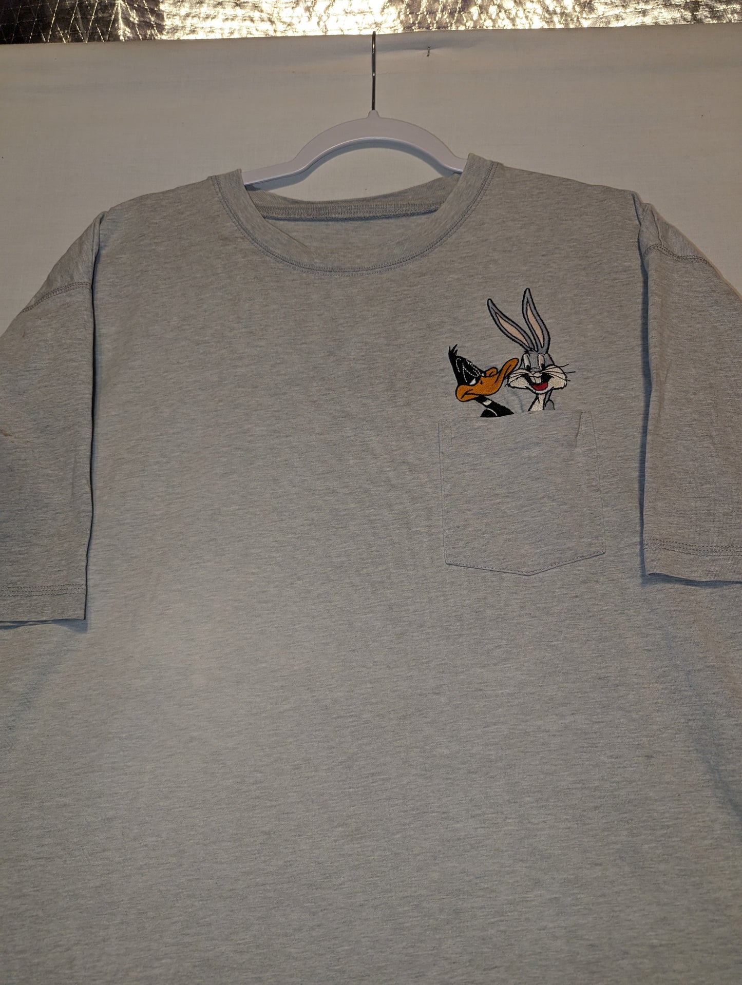 Y2K Looney Tunes Pocket t shirt